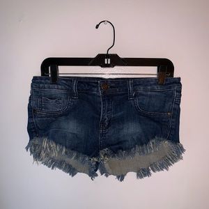 Super cute Jean shorts